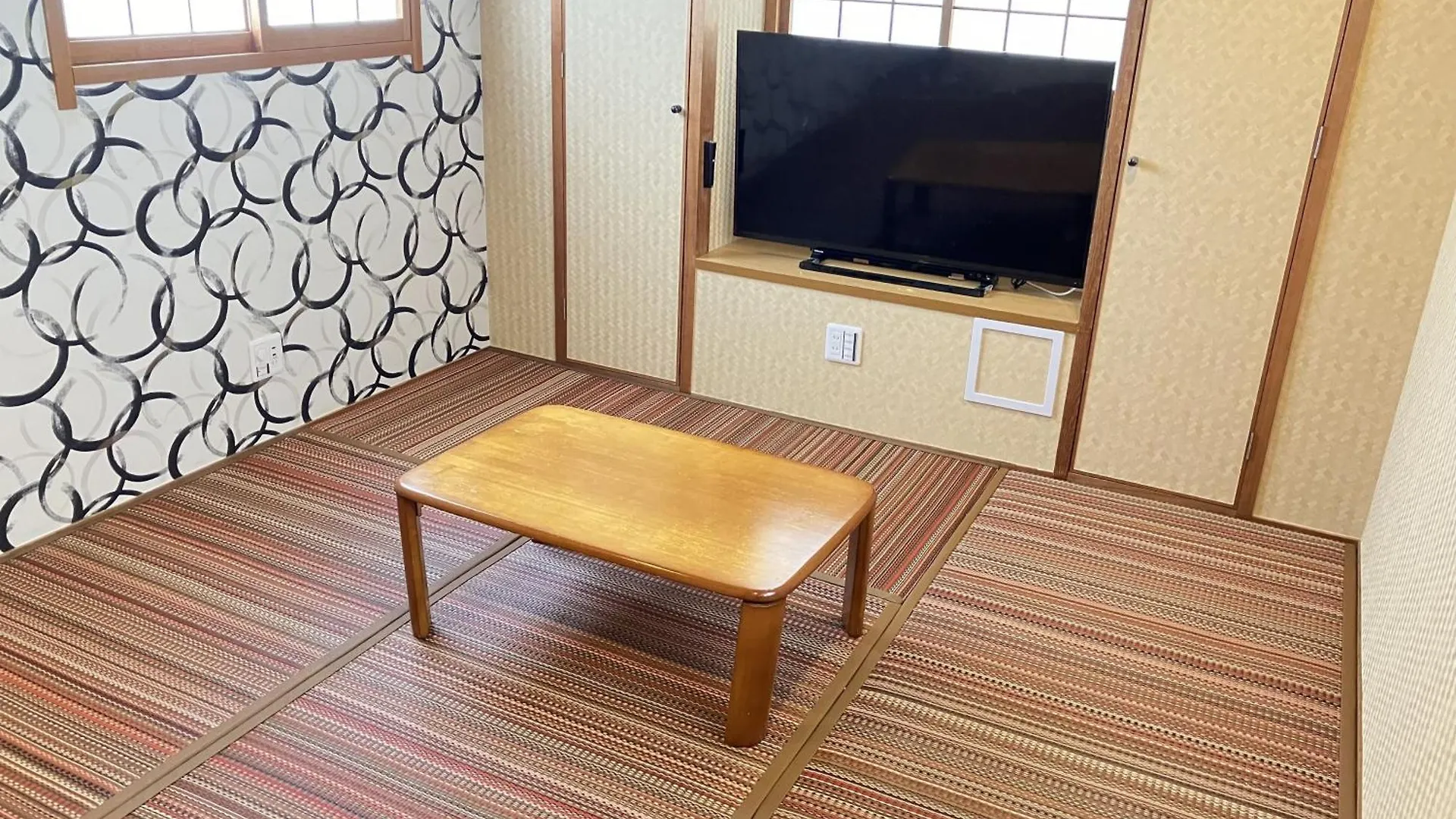 Hotel Livemax Budget ShinΟσάκα