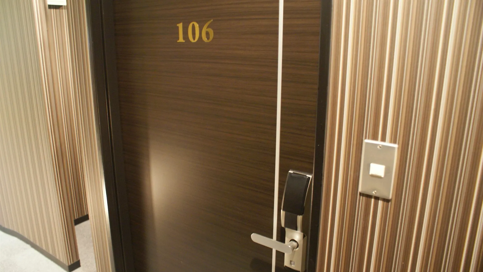 **  Hotel Livemax Budget ShinΟσάκα Ιαπωνία