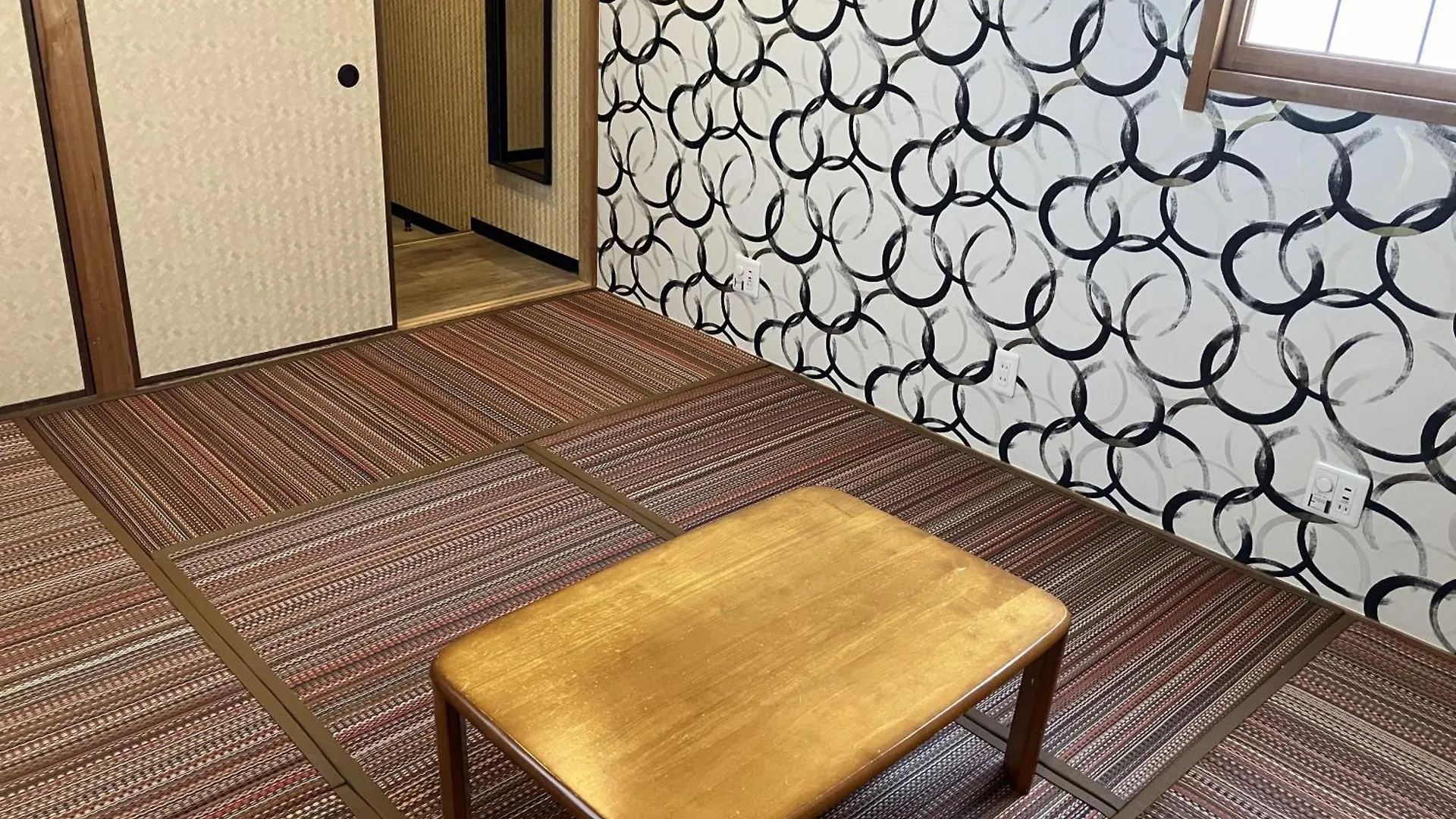 Hotel Livemax Budget Shinosaka 2*, Osaka Japan
